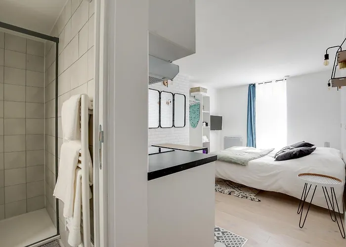 Cosy In Center Of Párizs